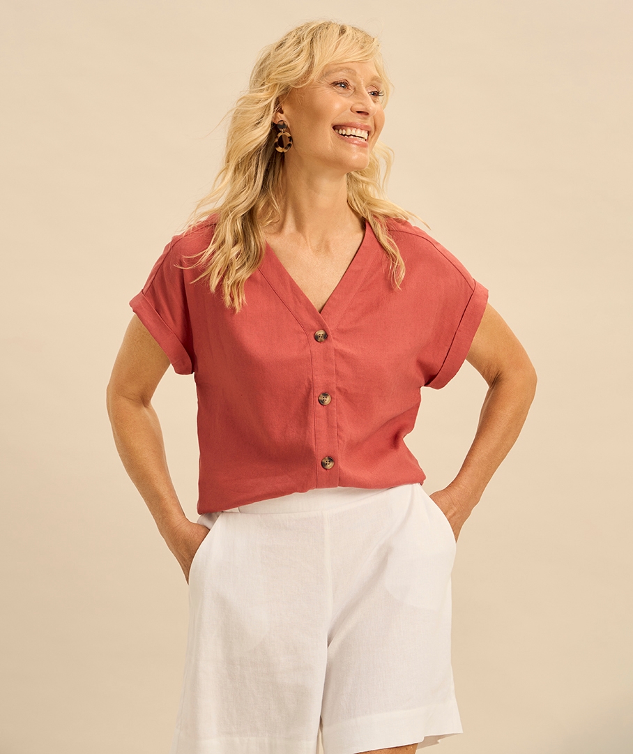 Suzanne grae tops online store